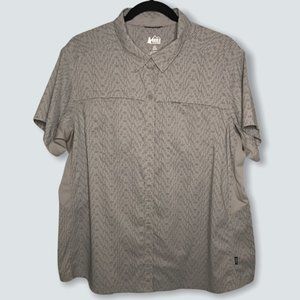 REI Short Sleeve Button Up Double Pocket Gray XL